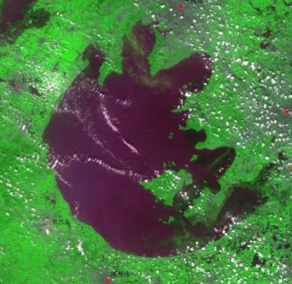 Progress of environmental remote sensing monitoring technology in China and some related frontier issues